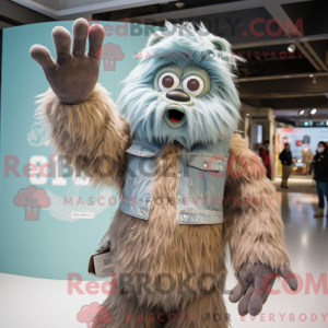 Olive Yeti Maskottchen...