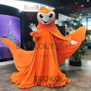 Orange Manta Ray maskot...