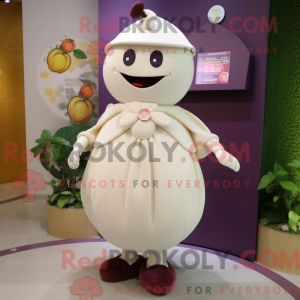 Cream Plum maskot...