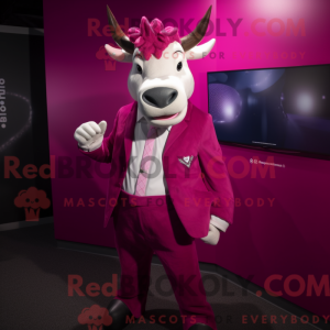 Magenta Zebu maskot kostume...