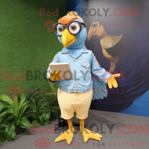 Gold Pigeon maskot...