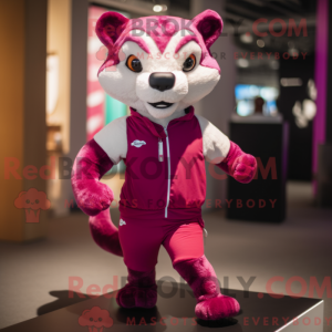 Magenta Marten maskot...