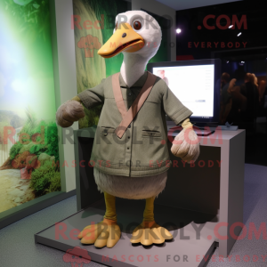 Olive Geese maskot drakt...