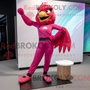Magenta Hawk maskot kostume...