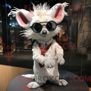 Hvit Aye-Aye...
