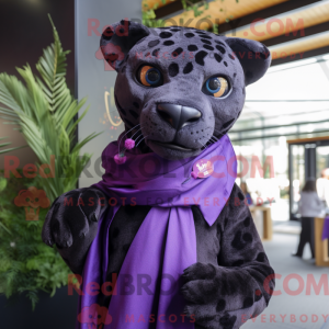 Lila Panther Maskottchen...