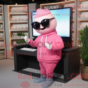 Pink Computer maskot...