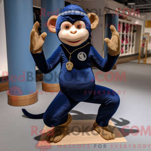 Postava maskota Navy Monkey...