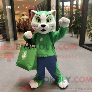 Grön Puma maskodraktfigur...