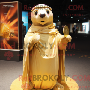 Figura de máscara de ouro...