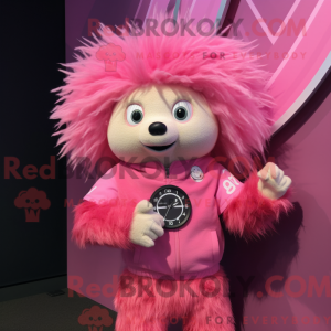 Postava maskota růžového...