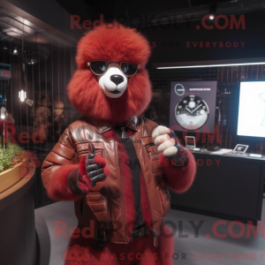Maroon Alpaca maskot...