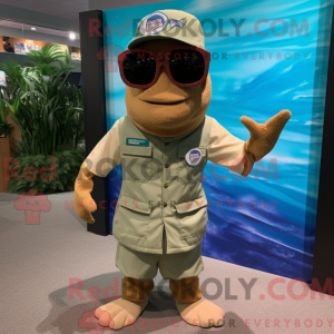 Tan Cod maskot kostume...