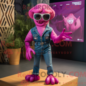 Magenta Hydra maskot...