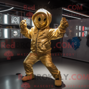 Gold Contortionist mascot...