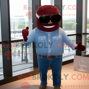 Maroon Attorney maskot...
