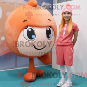 Postava maskota Peach...