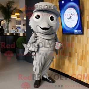 Boneco de máscara de peixe...