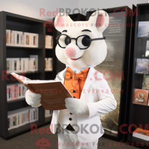 Peach Hermelin maskot...