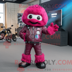 Magenta traz uma máscara de...