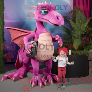Magenta Dimorphodon maskot...