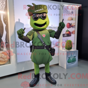 Olive Knife Thrower...