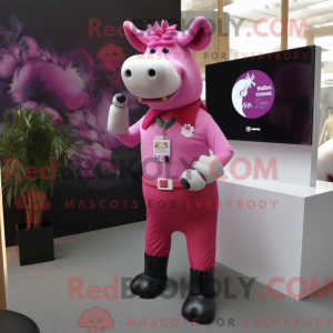 Pink Bull maskot kostume...