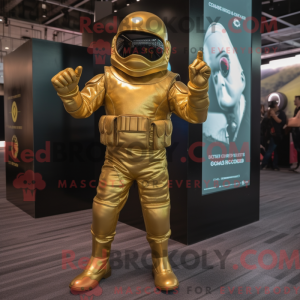 Gold Commando mascot...