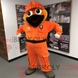 Orange Commando maskot...
