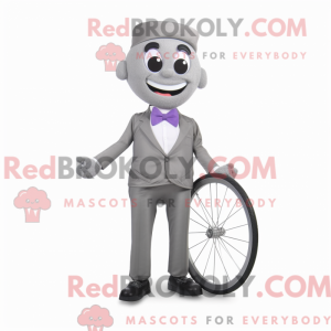 Šedá postava maskota...