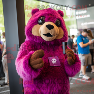 Magenta Marmot maskot...