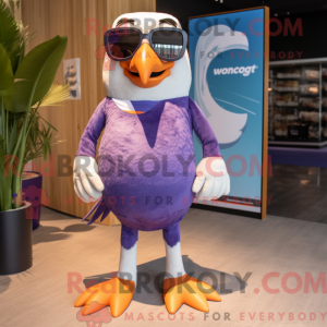 Lavender Falcon Maskottchen...