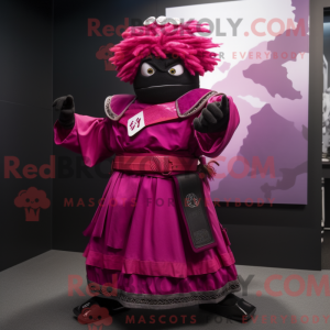 Magenta Samurai Maskottchen...