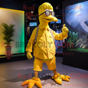 Gul Dodo Bird maskot...