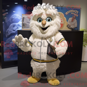 Cream Harpy maskot kostume...