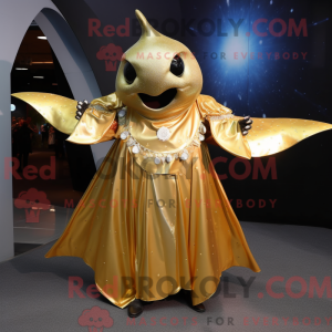 Figura de máscara de Gold...
