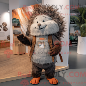Porcupine maskot kostume...