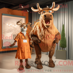 Rust Irish Elk maskot...