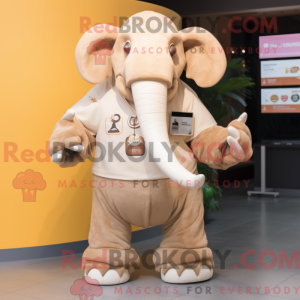 Figura de máscara de mamute...