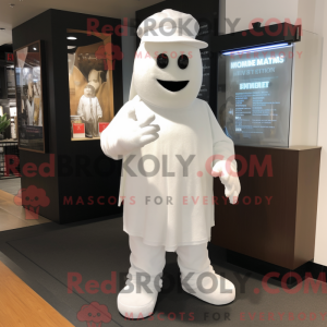 Postava maskota White Ghost...