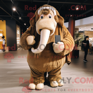 Tan Mammoth maskot kostume...