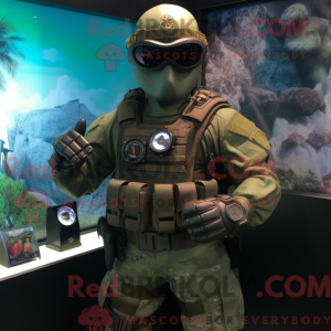 Grå Marine Recon maskot...