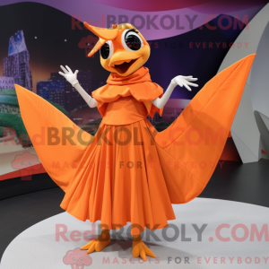 Figura de máscara de...