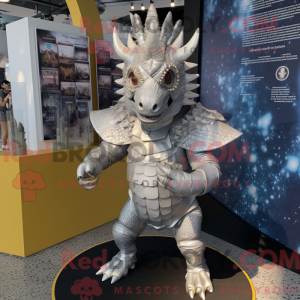 Figura de máscara de...