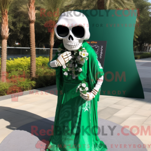Forest Green Skull maskot...
