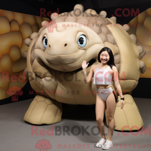 Máscara de Glyptodon bege...