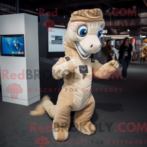 Beige Sea Horse maskot...