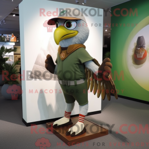 Olive Hawk Maskottchen...