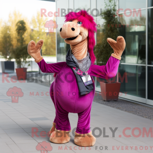 Postava maskota Magenta...