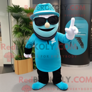 Cyan Knife Thrower maskot...